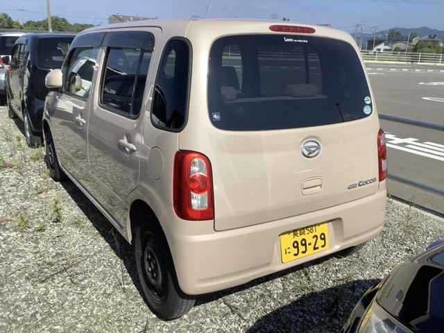 DAIHATSU MIRA 2010