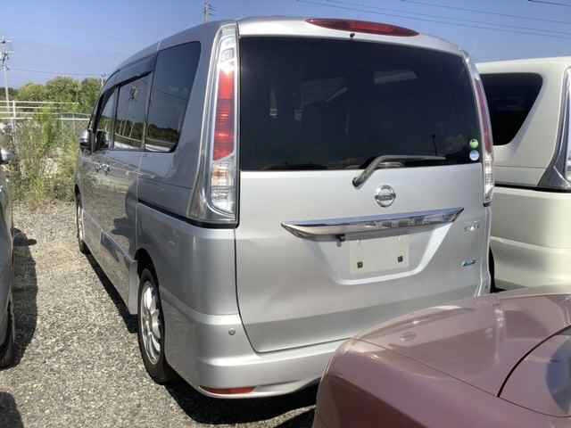 NISSAN SERENA 2012