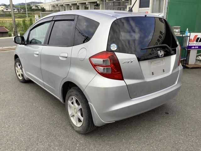 HONDA FIT 2010