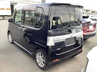 DAIHATSU TANTO 2013