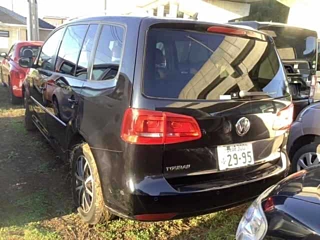 VOLKSWAGEN GOLF TOURAN 2013