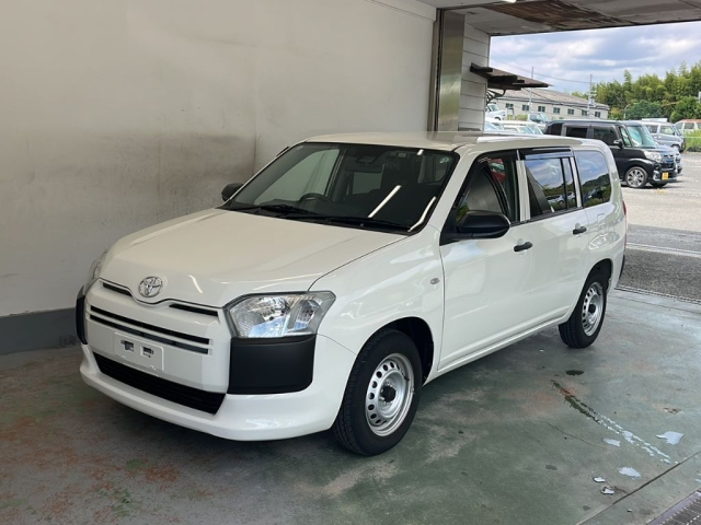 TOYOTA PROBOX 2022