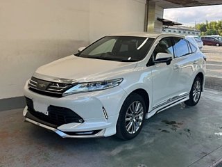 TOYOTA HARRIER 2019