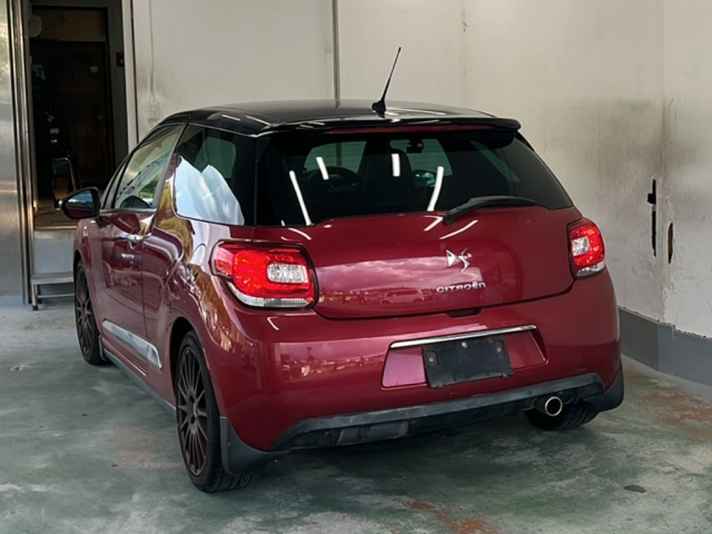 CITROEN DS3 2011