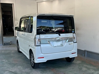 DAIHATSU TANTO 2018