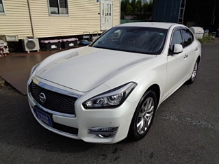 NISSAN FUGA 2020