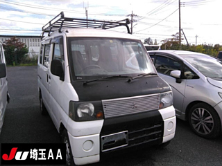 MITSUBISHI MINICAB VAN 2004