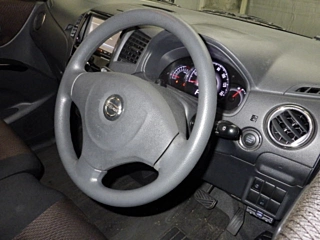 NISSAN ROOX 2012