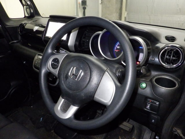 HONDA N BOX 2013