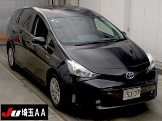 TOYOTA PRIUS ALPHA 2015