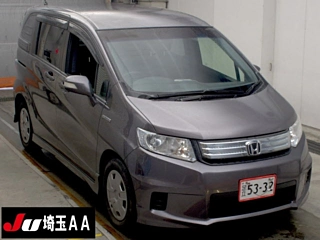 HONDA FREED 2013