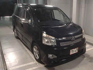 TOYOTA VOXY 2012