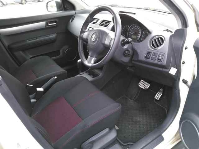 SUZUKI SWIFT 2009