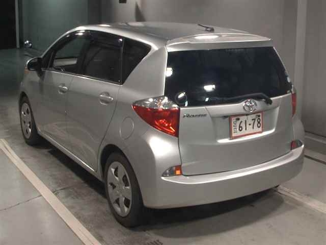 TOYOTA RACTIS 2011