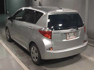 TOYOTA RACTIS 2011