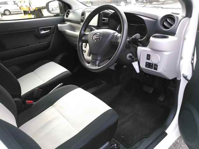 DAIHATSU MIRA E S 2021
