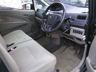 DAIHATSU MOVE 2012