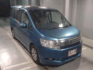 HONDA STEP WAGON 2010