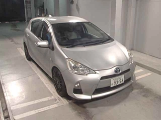 TOYOTA AQUA 2014