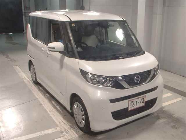 NISSAN ROOX 2021