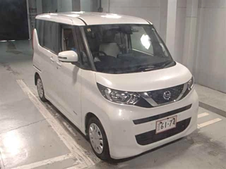 NISSAN ROOX 2021