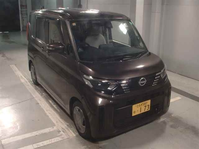 NISSAN ROOX 2023
