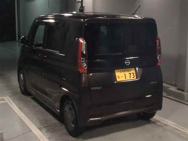 NISSAN ROOX 2023