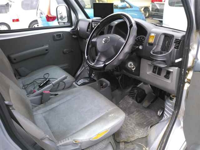 NISSAN CLIPPER VAN 2011