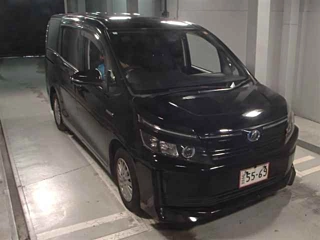 TOYOTA VOXY 2016
