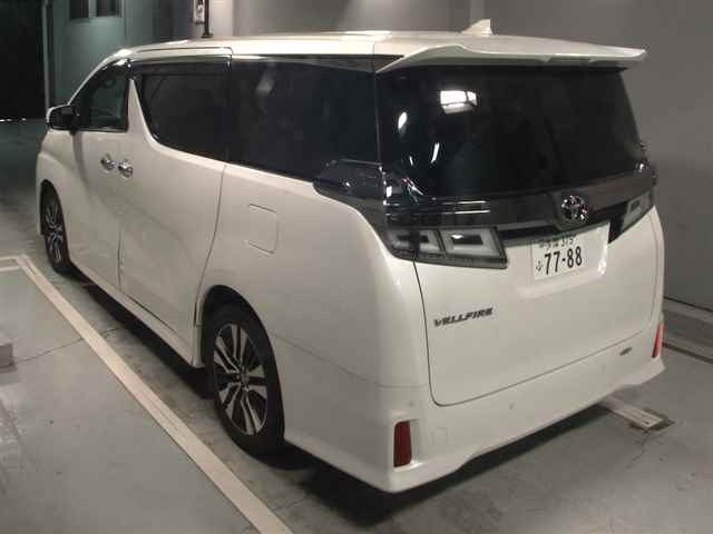 TOYOTA VELLFIRE 2020
