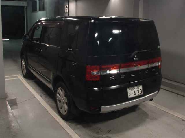 MITSUBISHI DELICA D5 2016