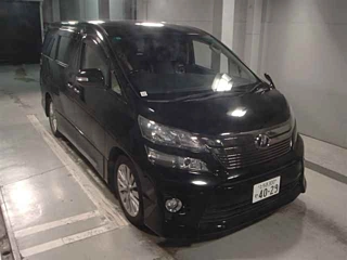 TOYOTA VELLFIRE 2013
