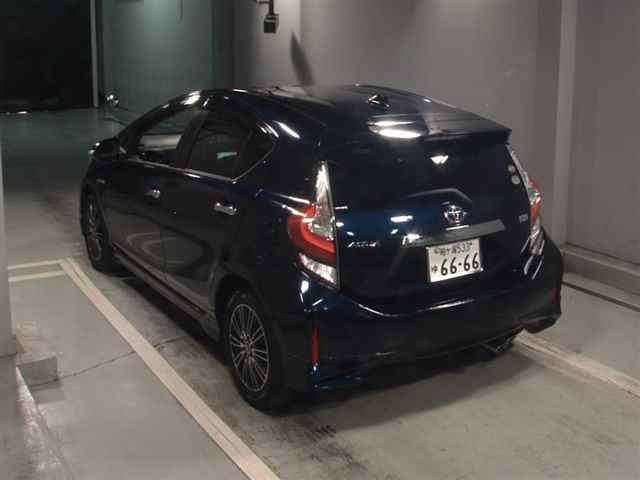 TOYOTA AQUA 2018