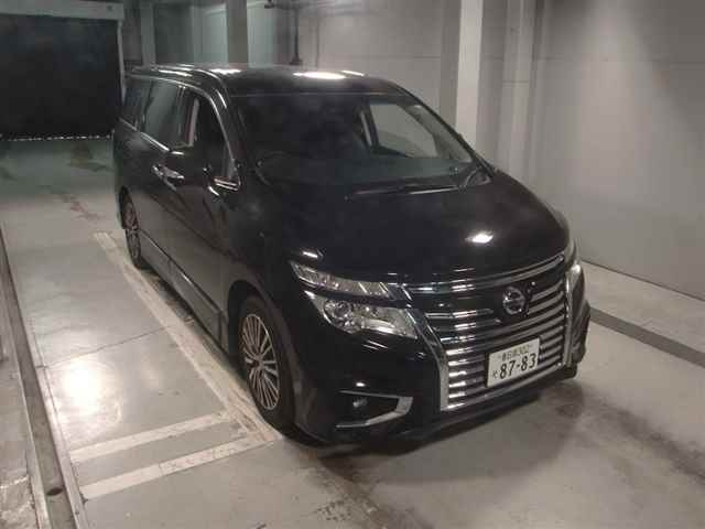 NISSAN ELGRAND 2017