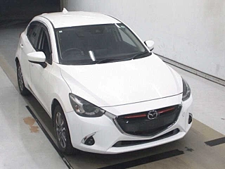 MAZDA DEMIO 2019