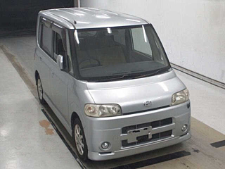DAIHATSU TANTO 2006