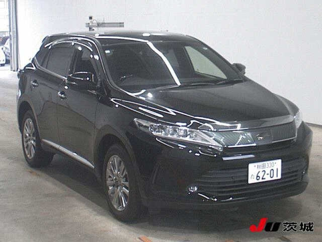 TOYOTA HARRIER 2019