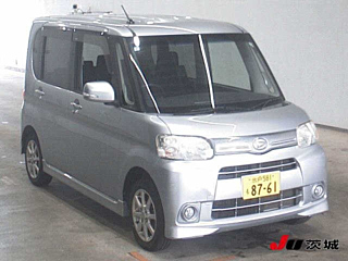 DAIHATSU TANTO 2013