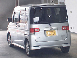 DAIHATSU TANTO 2013