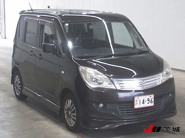 SUZUKI SOLIO 2011