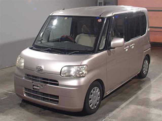 DAIHATSU TANTO 2008