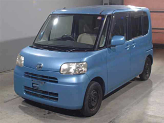 DAIHATSU TANTO 2008