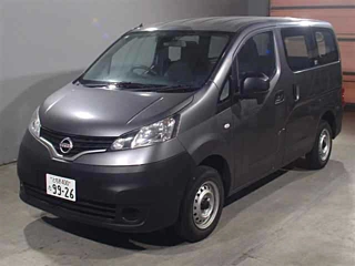NISSAN NV200 2022