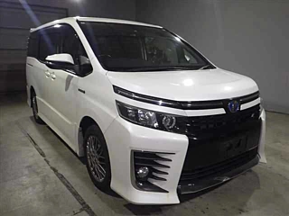TOYOTA VOXY 2016