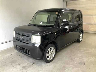 TOYOTA PIXIS SPACE 2013