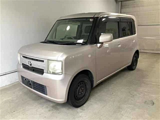 TOYOTA PIXIS SPACE 2012