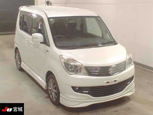 SUZUKI SOLIO 2012