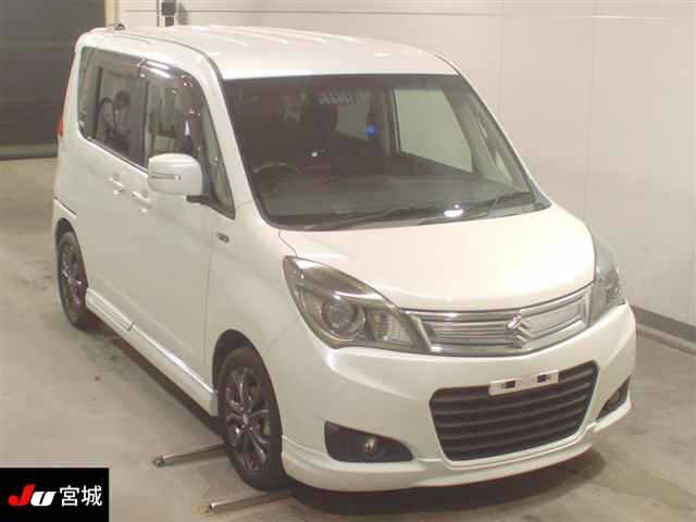 SUZUKI SOLIO 2014