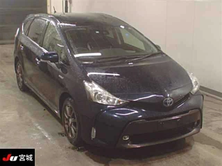 TOYOTA PRIUS ALPHA 2018