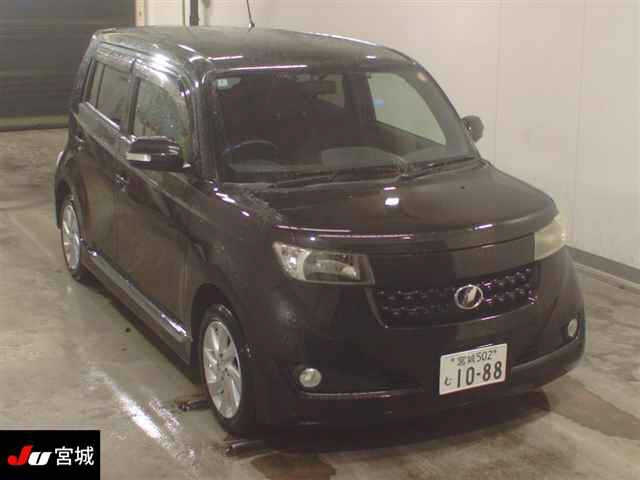 TOYOTA BB 2012